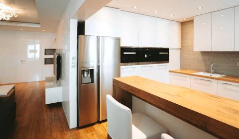 Sale Two bedroom apartment, Two bedroom apartment, Námestie Matice Slo