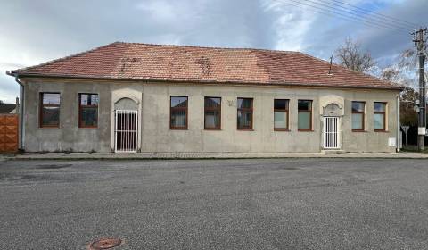 Sale Commercial premises, Commercial premises, Bratislavská, Skalica, 