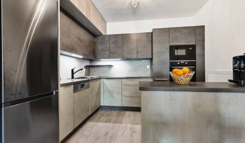 Sale Two bedroom apartment, Two bedroom apartment, Bratislava - Devíns