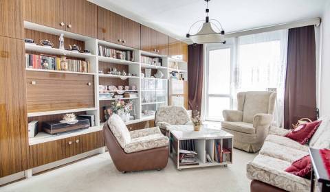 Sale Two bedroom apartment, Two bedroom apartment, Nové Zámky, Slovaki