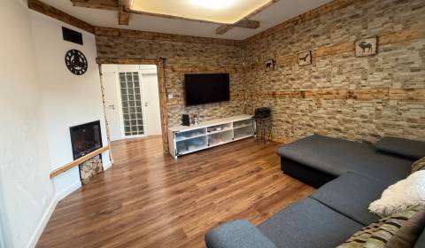 Rent Two bedroom apartment, Two bedroom apartment, Komenského, Púchov,