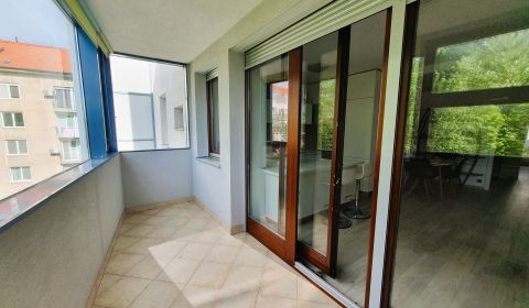 Sale Two bedroom apartment, Two bedroom apartment, Kováčska, Bratislav