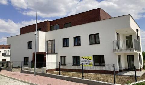 Sale Two bedroom apartment, Two bedroom apartment, vtáčia, Senec, Slov