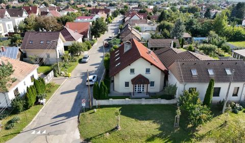 Family house in a popular location of Ivanky pri Dunaji