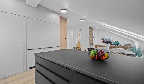 Rent Two bedroom apartment, Two bedroom apartment, Trnavská cesta, Bra