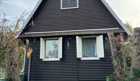 Sale Cottage, Cottage, Suchá nad Parnou, Trnava, Slovakia