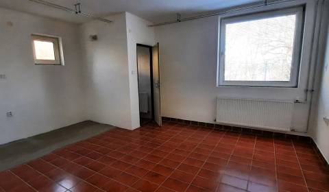 Rent Offices, Offices, Staničná, Nitra, Slovakia