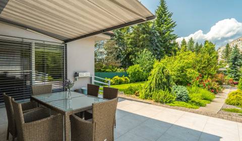 Sale Family house, Family house, Janka Matúšku, Bánovce nad Bebravou, 