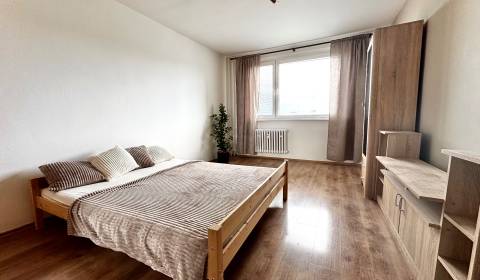 Sale Studio, Studio, Drobného, Bratislava - Dúbravka, Slovakia