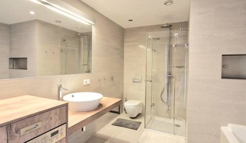 Rent Two bedroom apartment, Two bedroom apartment, Zámocká, Bratislava