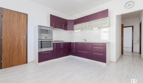 Sale Two bedroom apartment, Two bedroom apartment, Pod hájom, Ilava, S