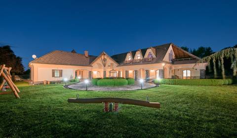 Rent Family house, Family house, Parková, Dunajská Streda, Slovakia