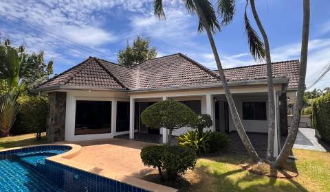 COZY 3 BEDROOM POOL VILLA - EAST PATTAYA