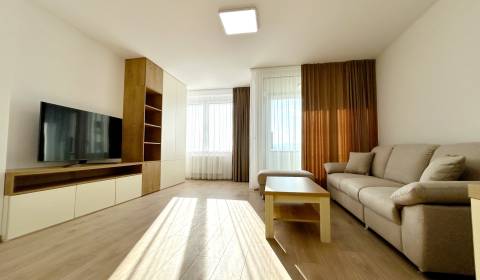 Rent One bedroom apartment, One bedroom apartment, Karpatská, Poprad, 