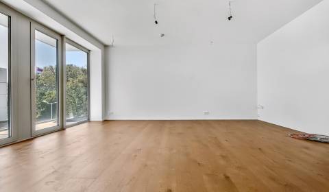 FOR SALE - LIGET New 1 bedroom apt. next to Sad Janka Kráľa, Petržalka
