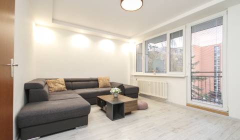 Sale Two bedroom apartment, Two bedroom apartment, Šafárikova, Trenčín