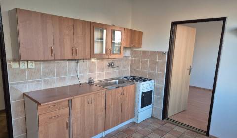 Sale Studio, Studio, Eótvosa, Komárno, Slovakia