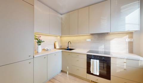 Sale Two bedroom apartment, Two bedroom apartment, Štvrť SNP, Trenčín,