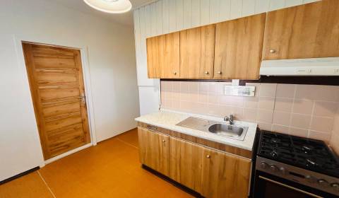 Rent Two bedroom apartment, Two bedroom apartment, S. H. Vajanského, N