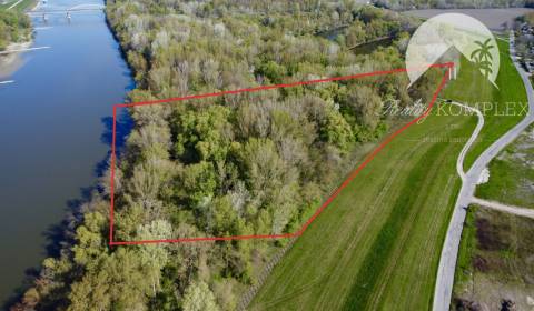 Sale Land – for living, Land – for living, Ižiansky kanál, Komárno, Sl