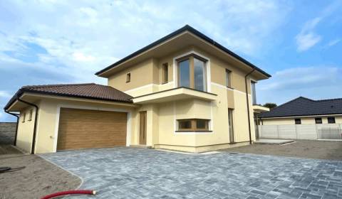 Sale Family house, Family house, Čukáraboň, Dunajská Streda, Slovakia