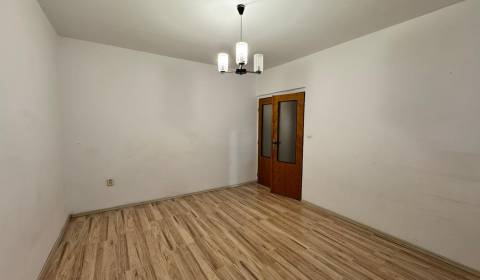 Cozy 1-Room Apartment with Balcony in Považská Bystrica