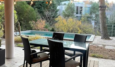 Rent Three bedroom apartment, Three bedroom apartment, Dolná, Bratisla