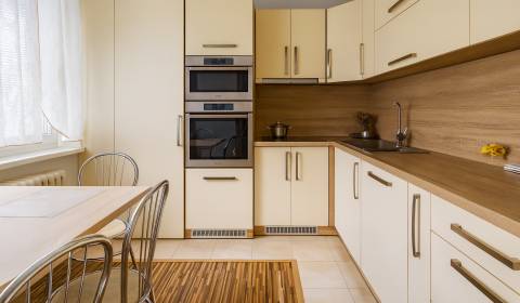 Sale Three bedroom apartment, Three bedroom apartment, Čadca, Slovakia