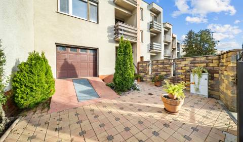 Sale Family house, Family house, Hraničná, Bratislava - Ružinov, Slova