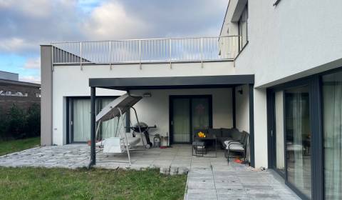 Rent Family house, Family house, Borovicová, Senec, Slovakia