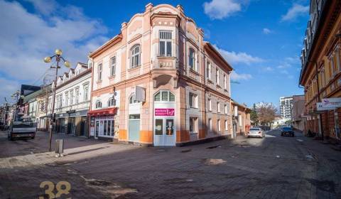 Sale Building, Building, Poprad, Slovakia
