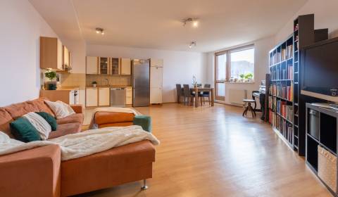 Sale Two bedroom apartment, Záhradnícka, Bratislava