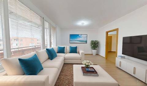 Sale Three bedroom apartment, Three bedroom apartment, Považská, Nové 