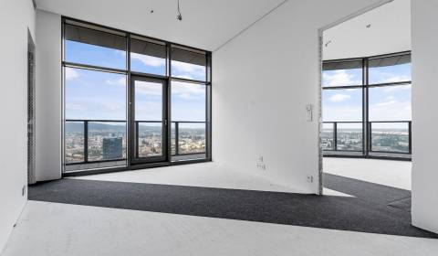 NUERA︱EUROVEA TOWER - 2 bedroom Penthouse on highest floor