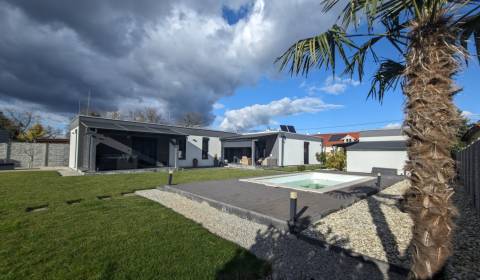 Sale Family house, Family house, Krížna, Nové Zámky, Slovakia