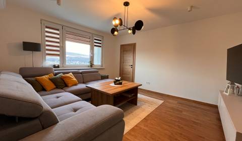 Sale Two bedroom apartment, Two bedroom apartment, Hrnčiarska, Stropko