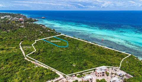 3.2-HECTARE CLIFFSIDE ESTATE - KIZIMKAZI, ZANZIBAR