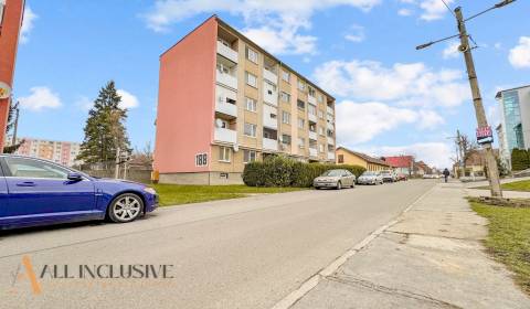 Sale Two bedroom apartment, Two bedroom apartment, M. R. Štefánika, Pa