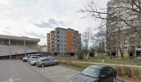 Sale Commercial premises, Commercial premises, Terézie Vansovej, Trnav