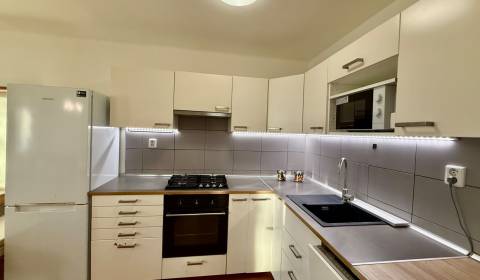 Sale Two bedroom apartment, Two bedroom apartment, Gejzu Dusíka, Trnav