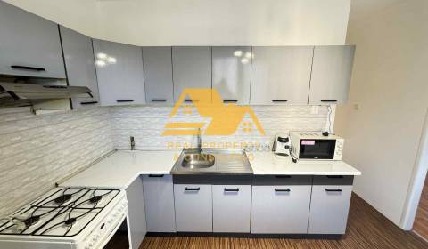 Rent Two bedroom apartment, Two bedroom apartment, Nové Zámky, Nové Zá