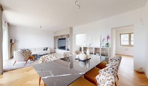 Smart home in City Centre - Villa B