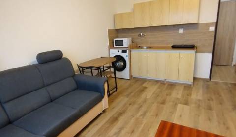 Rent Studio, Studio, Ľudovíta Štúra, Nové Zámky, Slovakia