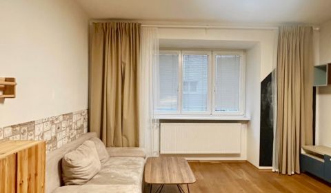 Rent One bedroom apartment, One bedroom apartment, Bartoškova, Bratisl