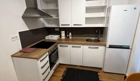 Rent One bedroom apartment, One bedroom apartment, Brečtanová, Galanta