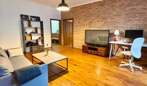 Rent One bedroom apartment, One bedroom apartment, Bratislava - Staré 