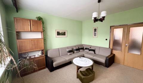 Sale Three bedroom apartment, Three bedroom apartment, Romanova, Brati