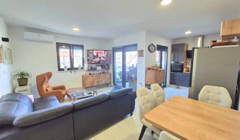 Sale Holiday apartment, Holiday apartment, Trogir, Croatia