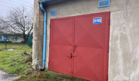 Sale Garage, Garage, Astronomická, Bratislava - Ružinov, Slovakia