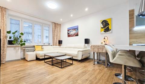 Sale Two bedroom apartment, Two bedroom apartment, Záhradnícka, Bratis